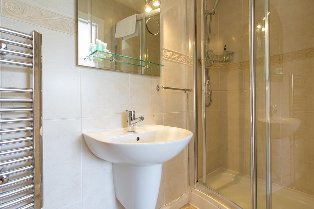The Cormorant Hotel Fowey Room photo